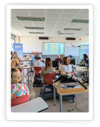 Profesores de ajedrez utilizando Aprende con Rey